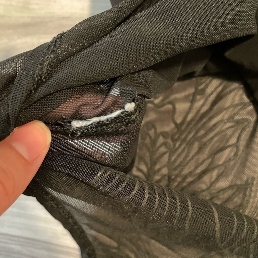 LOVE CULTURE Sheer Black Floral Long Sleeve Onesie -See Measurements - Picture 13 of 13